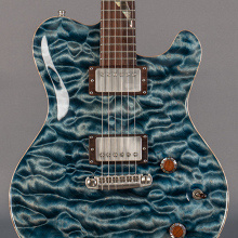 Photo von Nik Huber Blue Whale Limited Braz. Rosewood # 12 of 25 (2016)